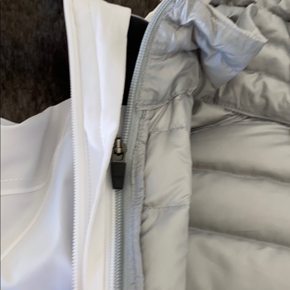 Kjus White Ski Jacket - Picture 7 of 9
